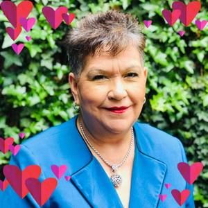 Meet your Posher, Debra